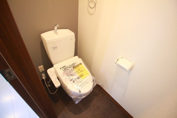 物件内観写真10　(トイレ)