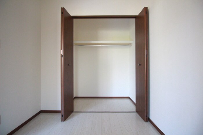 物件内観写真13　(収納)