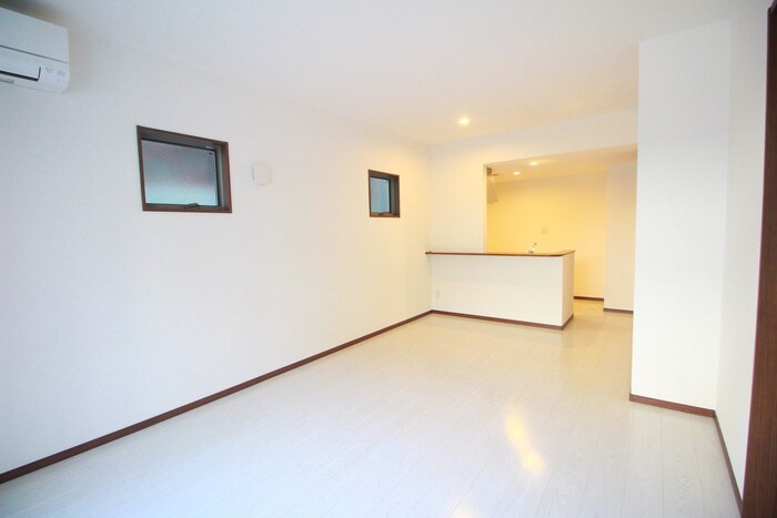 物件内観写真16　(居室)