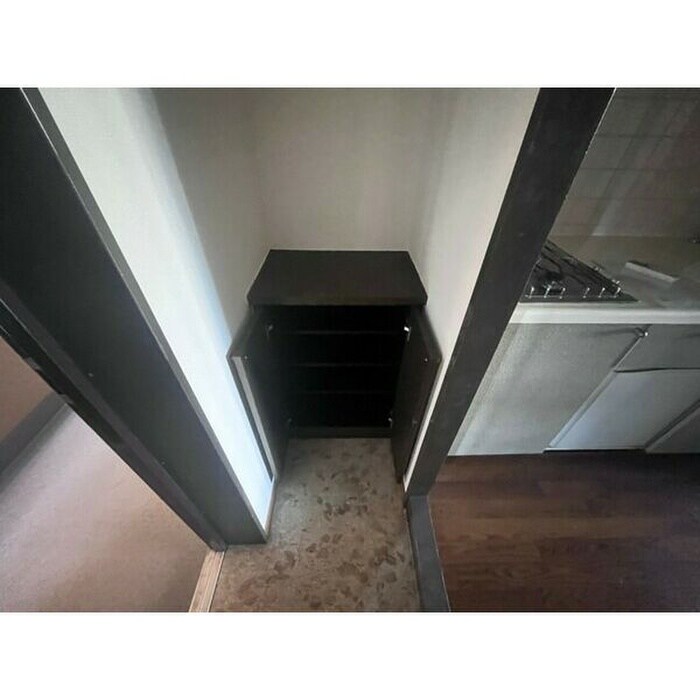 物件内観写真11　(靴箱)