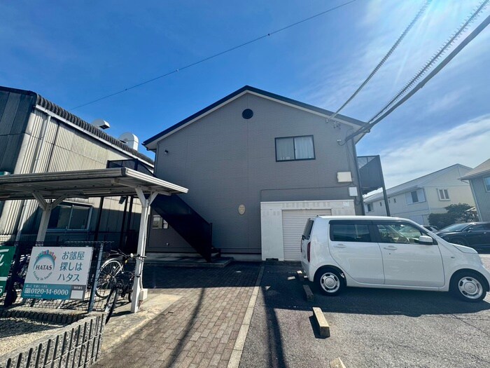 物件外観写真2　(外観写真)