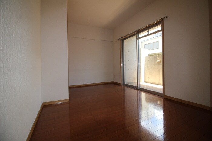 物件内観写真17　(居室)