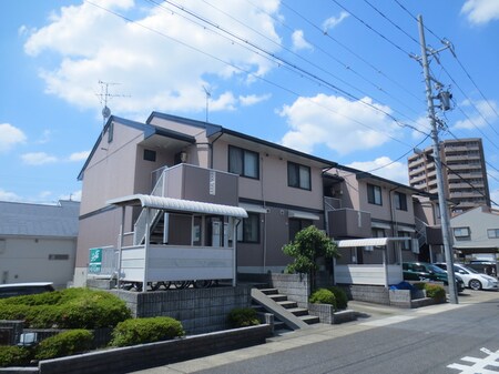 メゾンドール植田外観写真