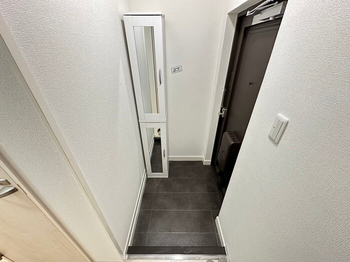 物件内観写真22　(玄関)