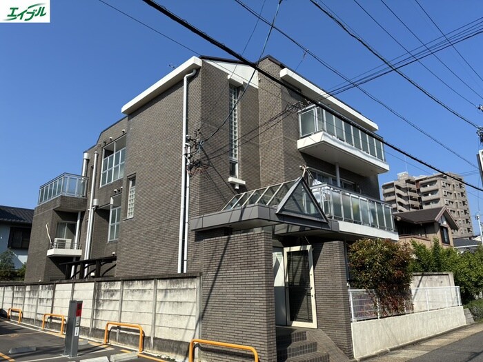 アビタ覚王山の物件外観写真