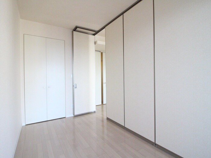 物件内観写真18　(居室)