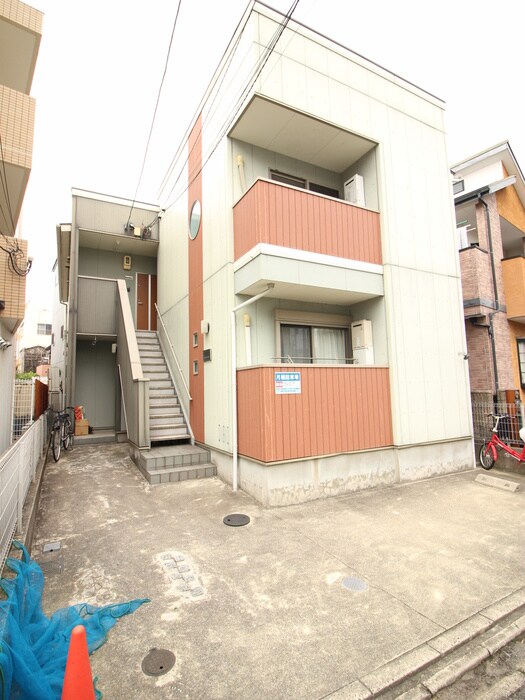 クレフラスト中村区役所の物件外観写真