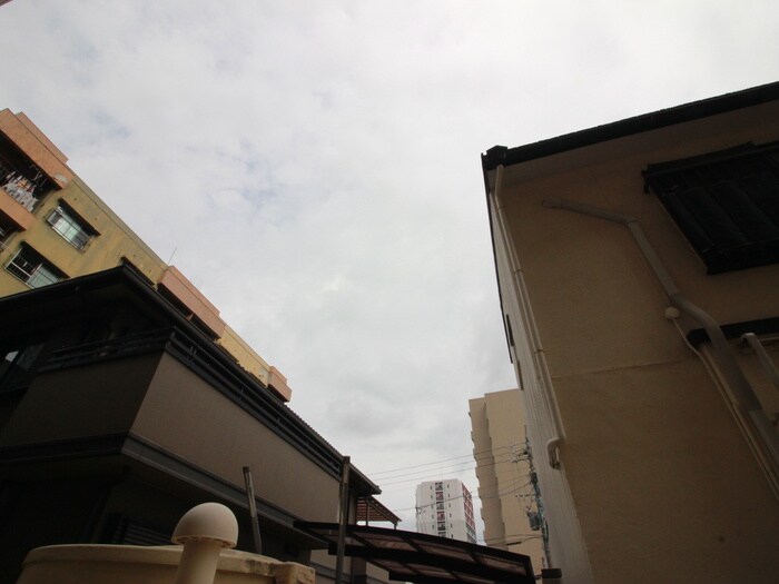 物件内観写真17　(室内からの展望)