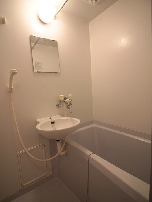 物件内観写真10　(バス／シャワールーム等)