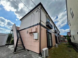 アンプル－ルブワ虹外観写真