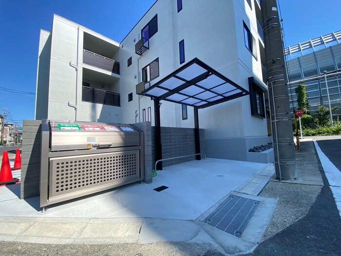 物件外観写真2　(建物設備)