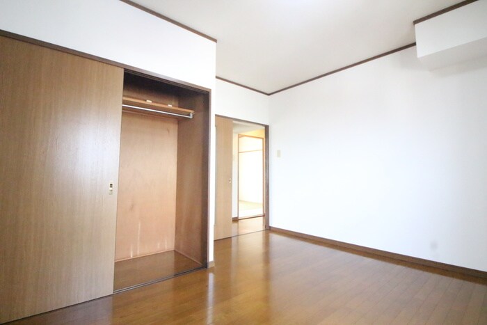 物件内観写真14　(居室)