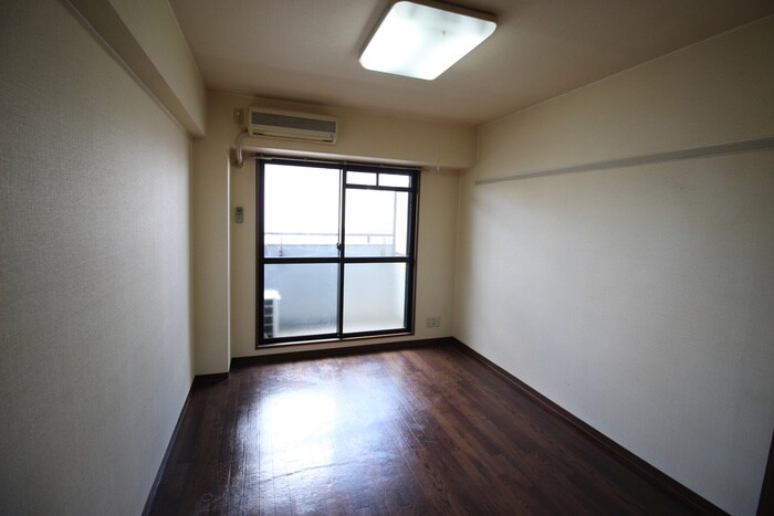 物件内観写真21　(居室)