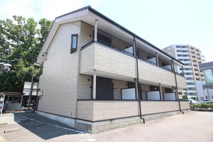 サープラス大山外観写真