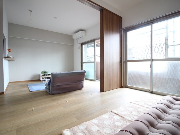 物件内観写真13　(居室)