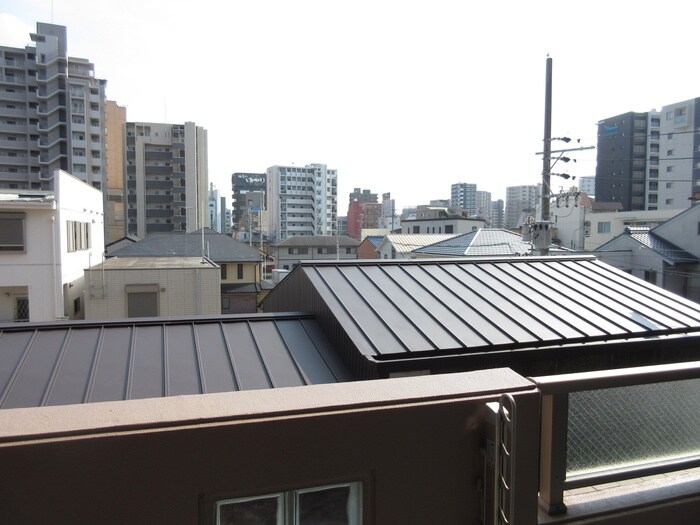 物件内観写真16　(室内からの展望)