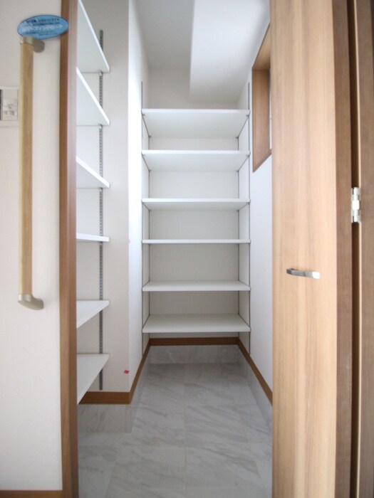 物件内観写真21　(靴箱)