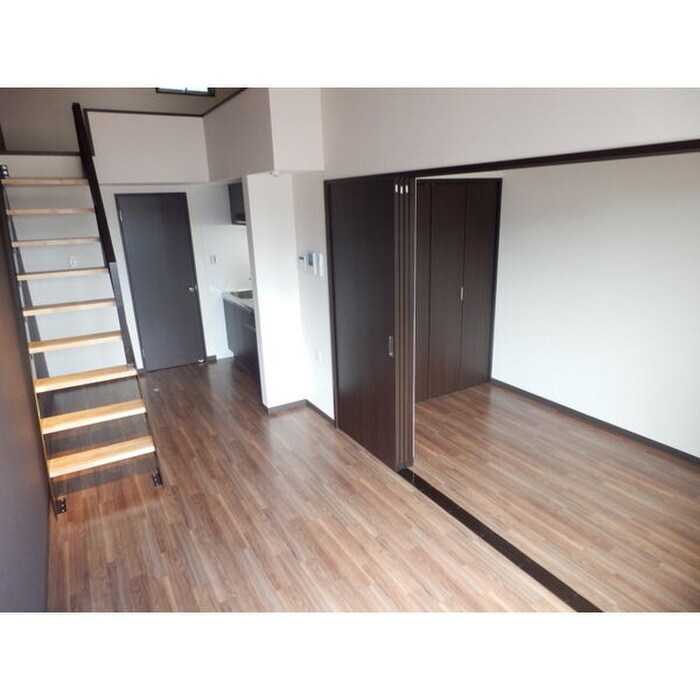 物件内観写真7　(居室)