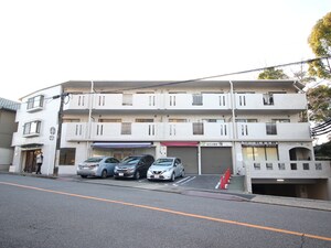 シャトーローラン（2F）外観写真