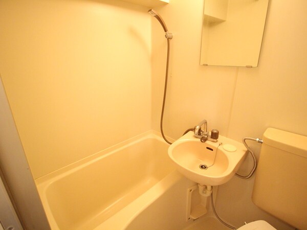 バス／シャワールーム等