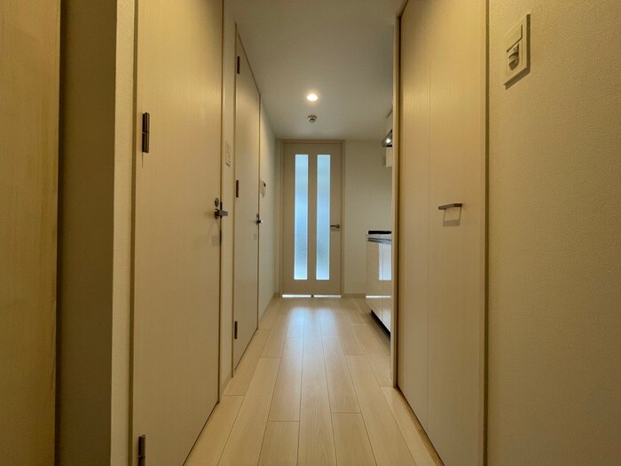 物件内観写真15　(廊下)