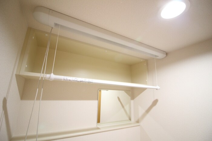 物件内観写真13　(洗面)