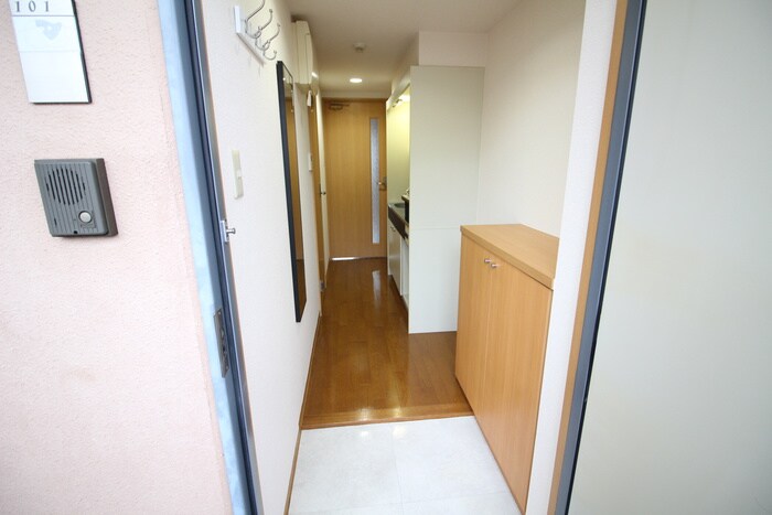物件内観写真20　(廊下)