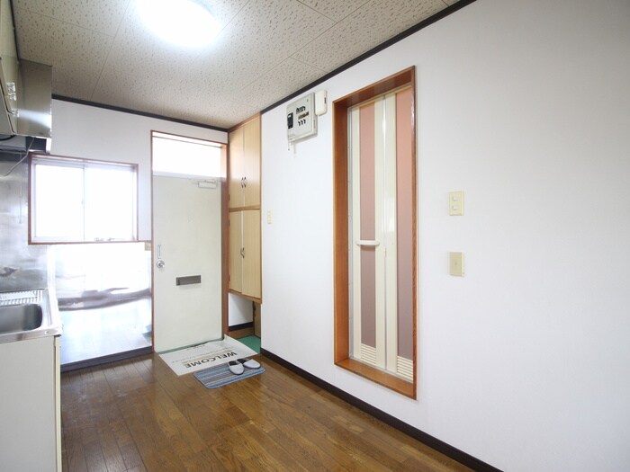 物件内観写真19　(居室)