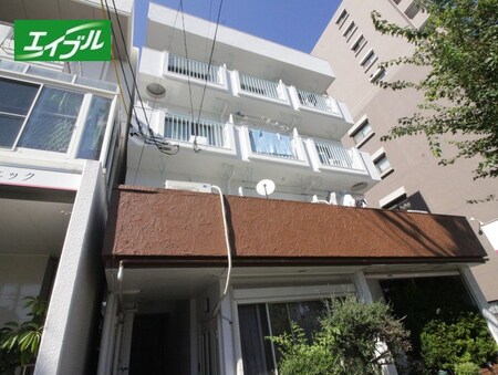 サンライフムラカミ外観写真