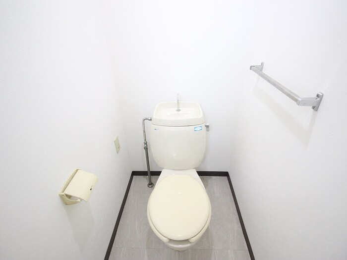 物件内観写真10　(トイレ)