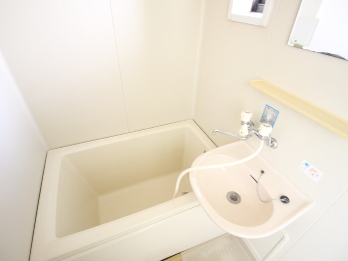 物件内観写真12　(バス／シャワールーム等)