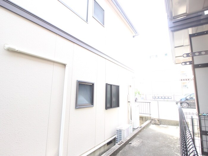 物件内観写真18　(室内からの展望)