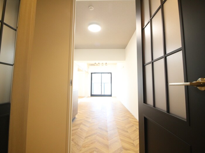 物件内観写真13　(廊下)