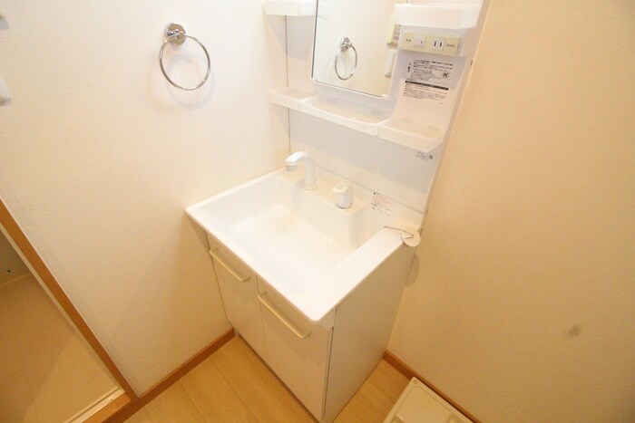 物件内観写真11　(洗面)