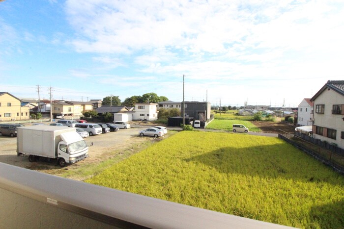 物件内観写真16　(室内からの展望)