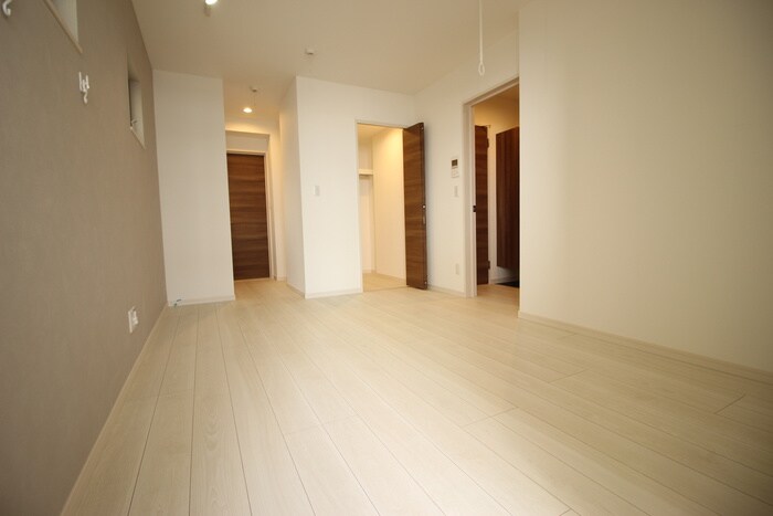 物件内観写真8　(内観写真)