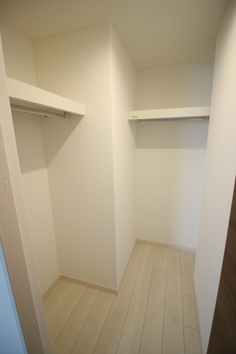 物件内観写真9　(収納)