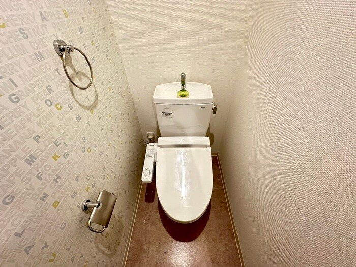 物件内観写真11　(トイレ)