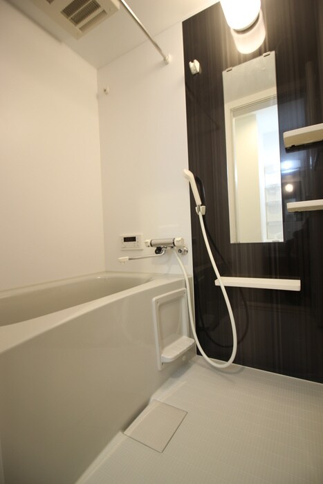 物件内観写真11　(バス／シャワールーム等)
