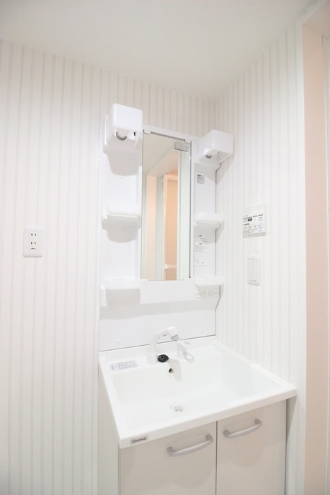 物件内観写真11　(洗面)