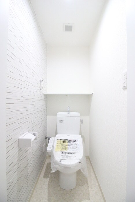 物件内観写真13　(トイレ)