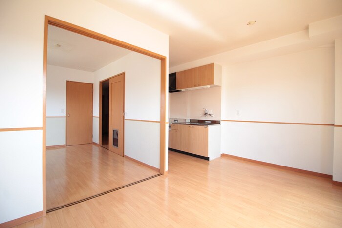 物件内観写真7　(居室)