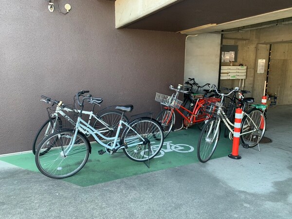 駐輪場