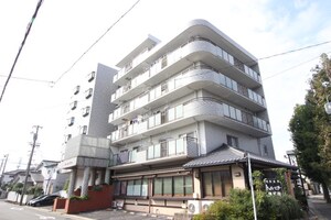 ジュネス青山外観写真