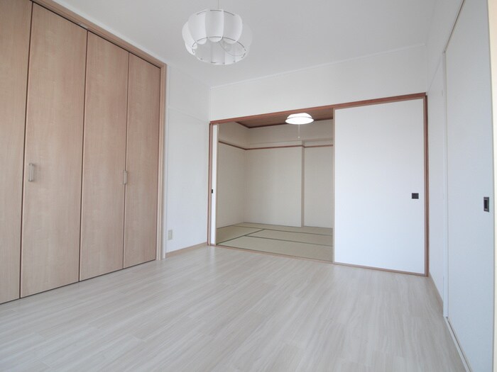 物件内観写真8　(居室)