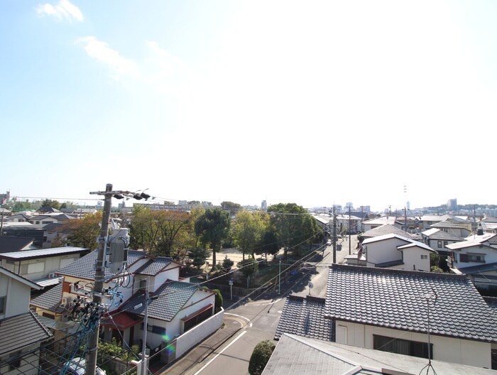 物件内観写真21　(室内からの展望)