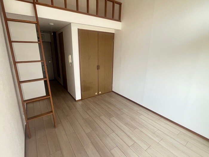 物件内観写真8　(居室)