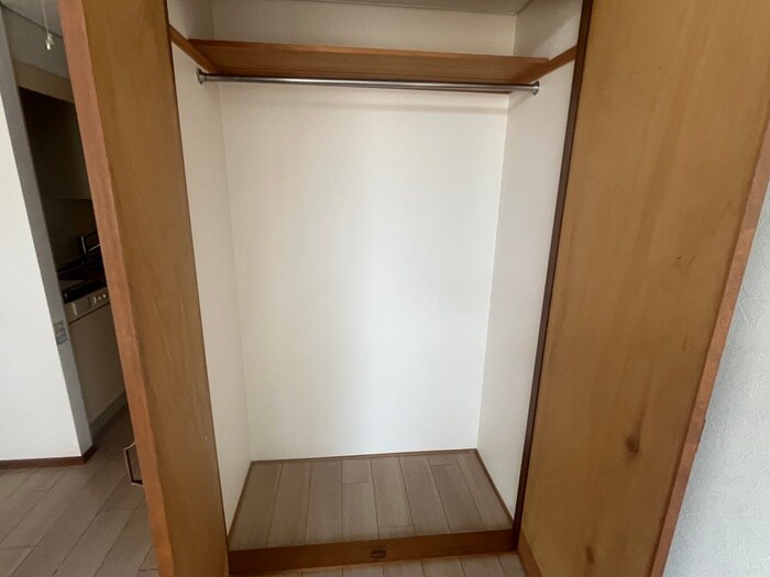 物件内観写真10　(収納)