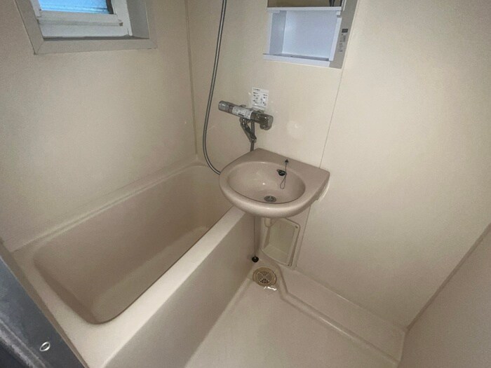 物件内観写真13　(バス／シャワールーム等)