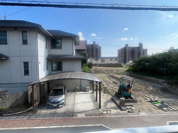 物件内観写真20　(室内からの展望)